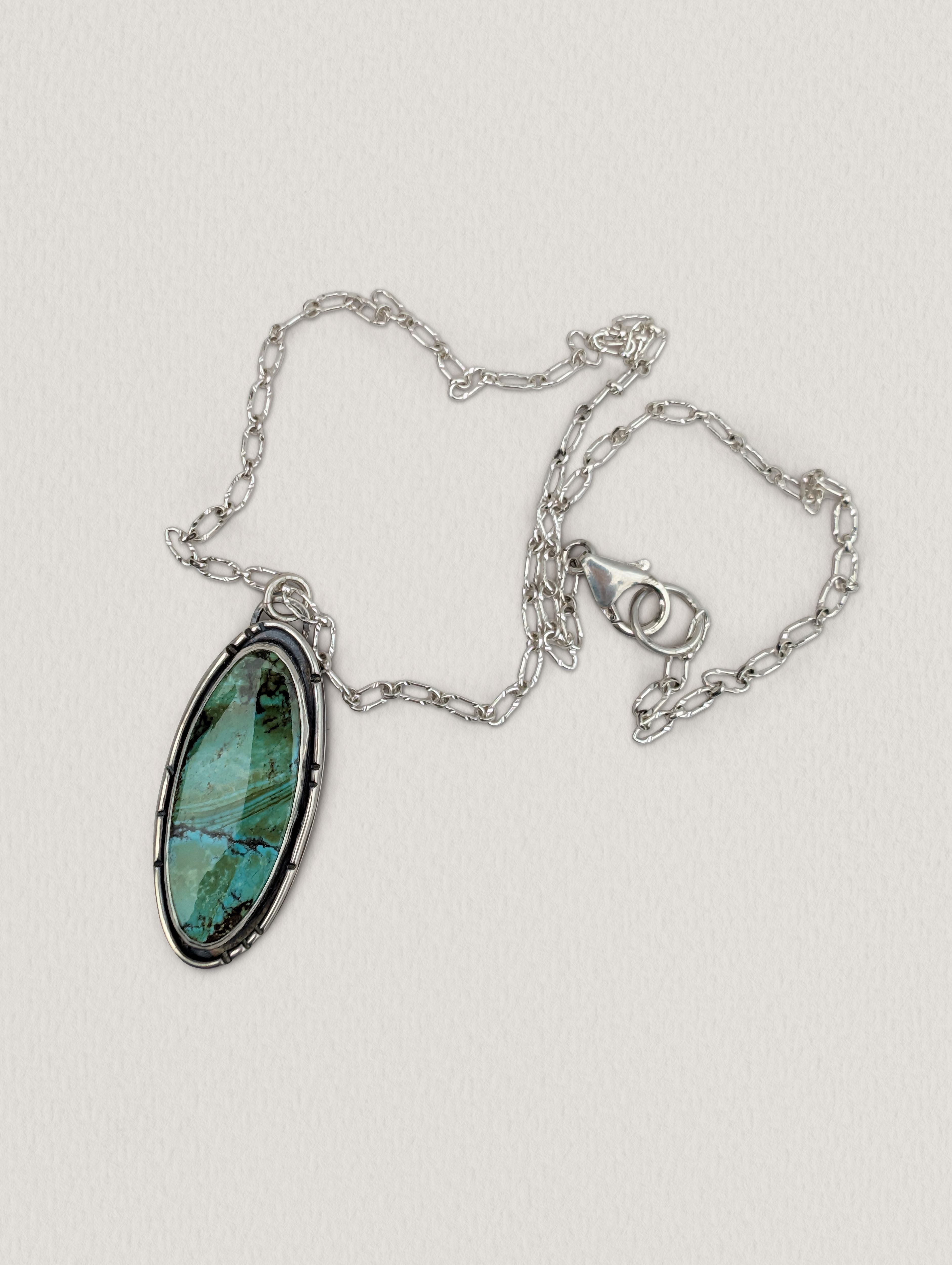 Hubei Horizon Necklace