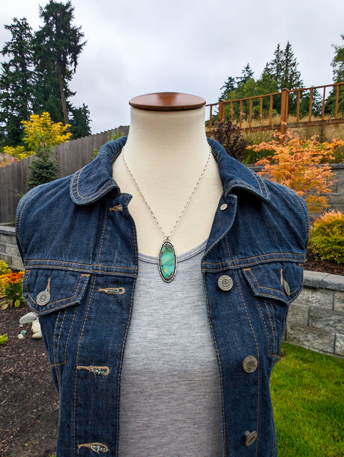 Hubei Horizon Necklace