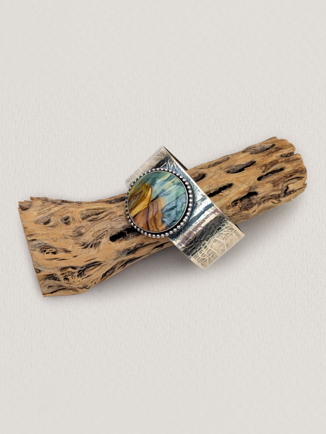Canyon Echo Cuff